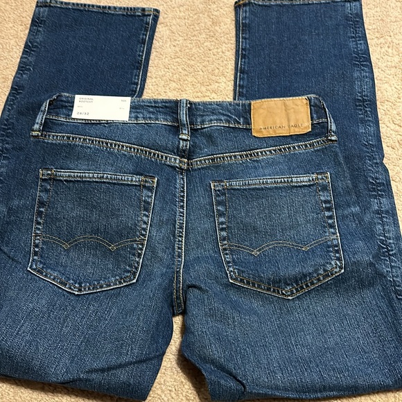 NWT size 28x32 Bootcut American Eagle Jeans - Picture 4 of 6